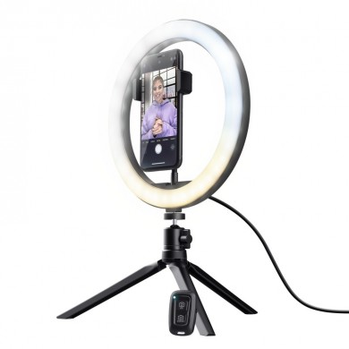 2-in-1 Streaming Kit  Trust Maku+