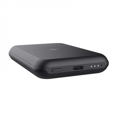 Powerbank magnetic wireless Trust MAGNO / 5000 mAh / Black